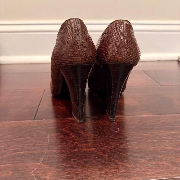 Prada vintage heels - Picture 4 of 4